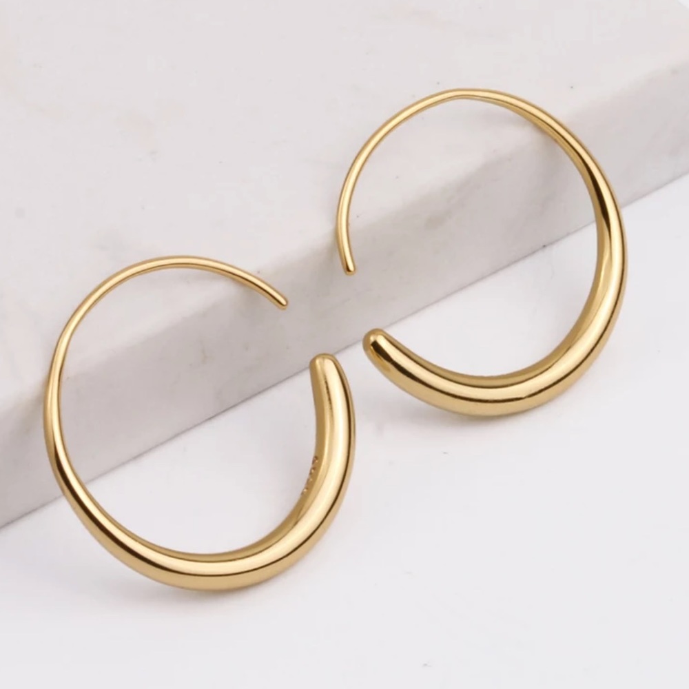 NEW 18K GOLD CIRCLE HOOP EARRINGS, NICE EARRINGS, CUTE EARRINGS - Picture 2 of 6